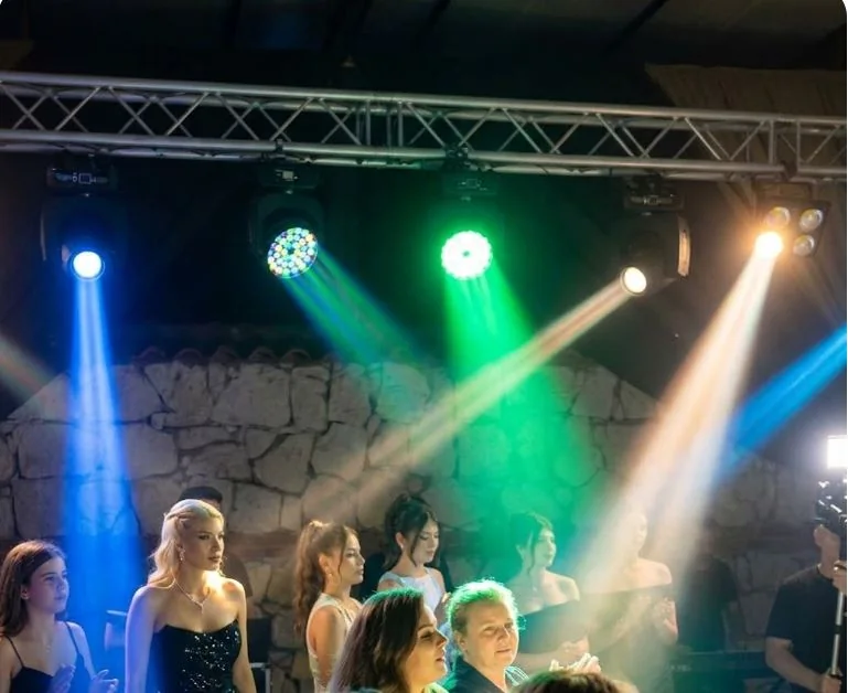 2 Bacak İşlerden Truss Örnekleri — Kurumsal Yapılan İşlerden Örnekler (2 Bacak Work Ayak-Tuss sistem)